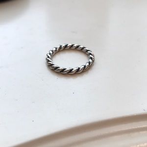 Pandora ring